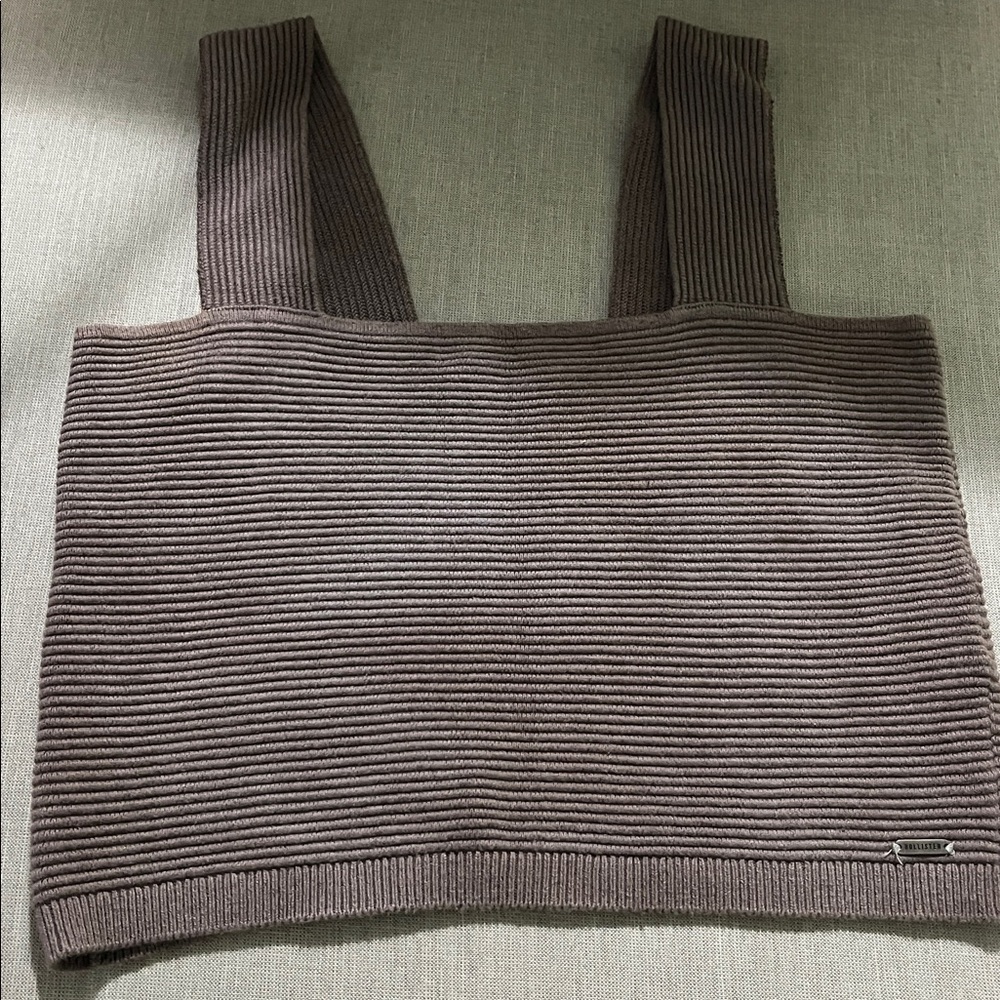 Hollister Women's Ribbed Brown Crop Top